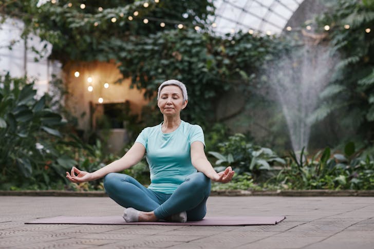 benefits of mindfulness meditation for seniors